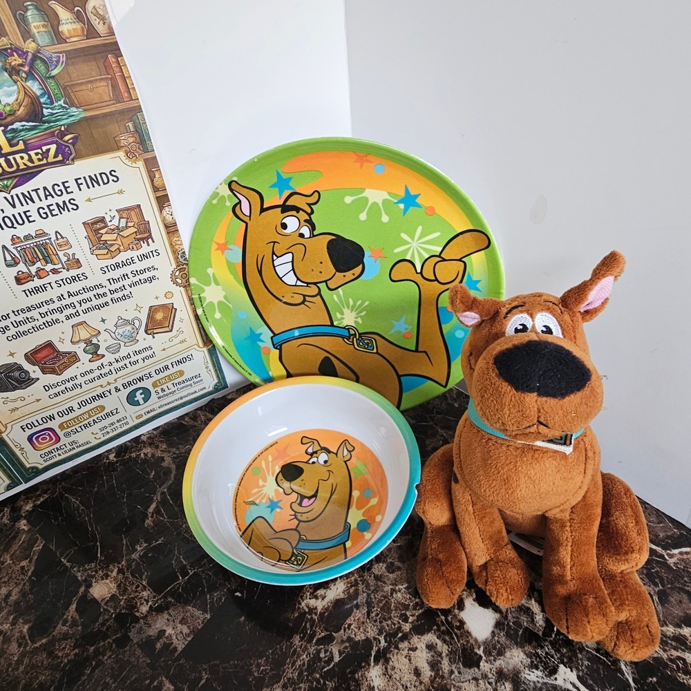 Scooby-Doo Basic Fun Plush Zak Designs Melamine Plate and Bowl Set Brown Green